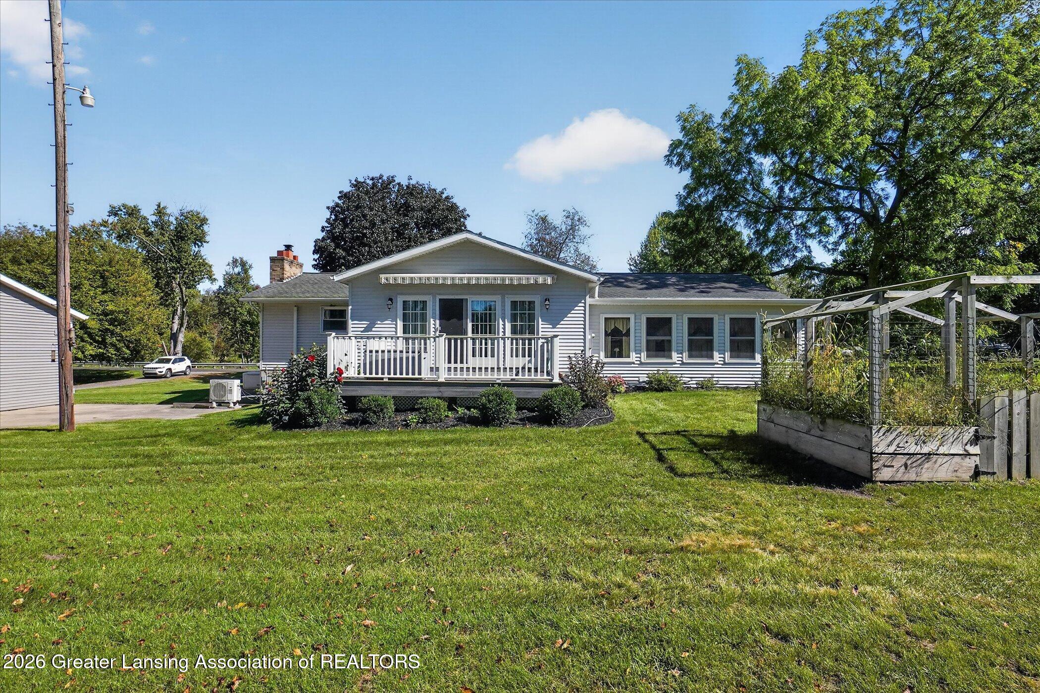 13142 South Tallman Road Eagle, MI 48822 - Photo 35 of 46 35-13142-S-Tallman-Rd-WindowStill