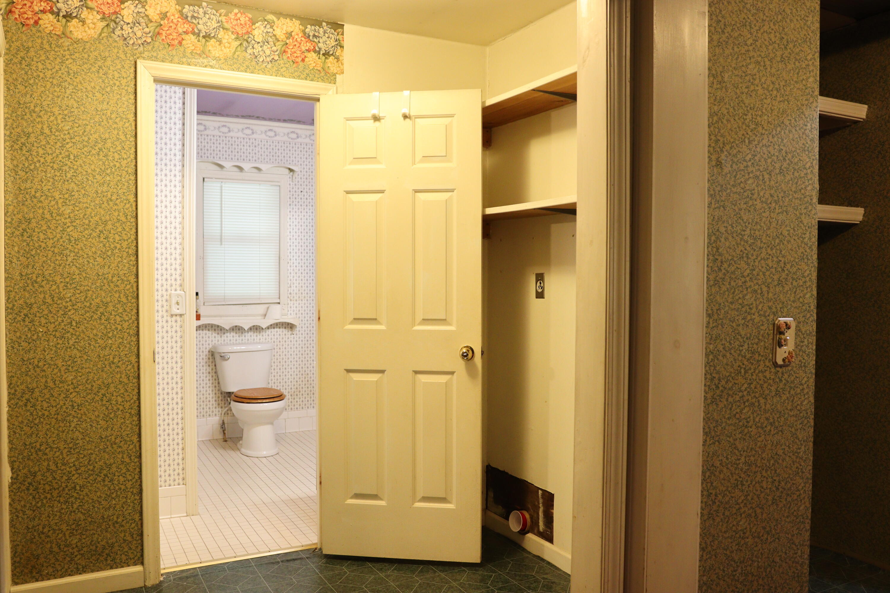 109 Mac Powers Road Unicoi, TN 37692 - Photo 21 of 38 IMG_1875