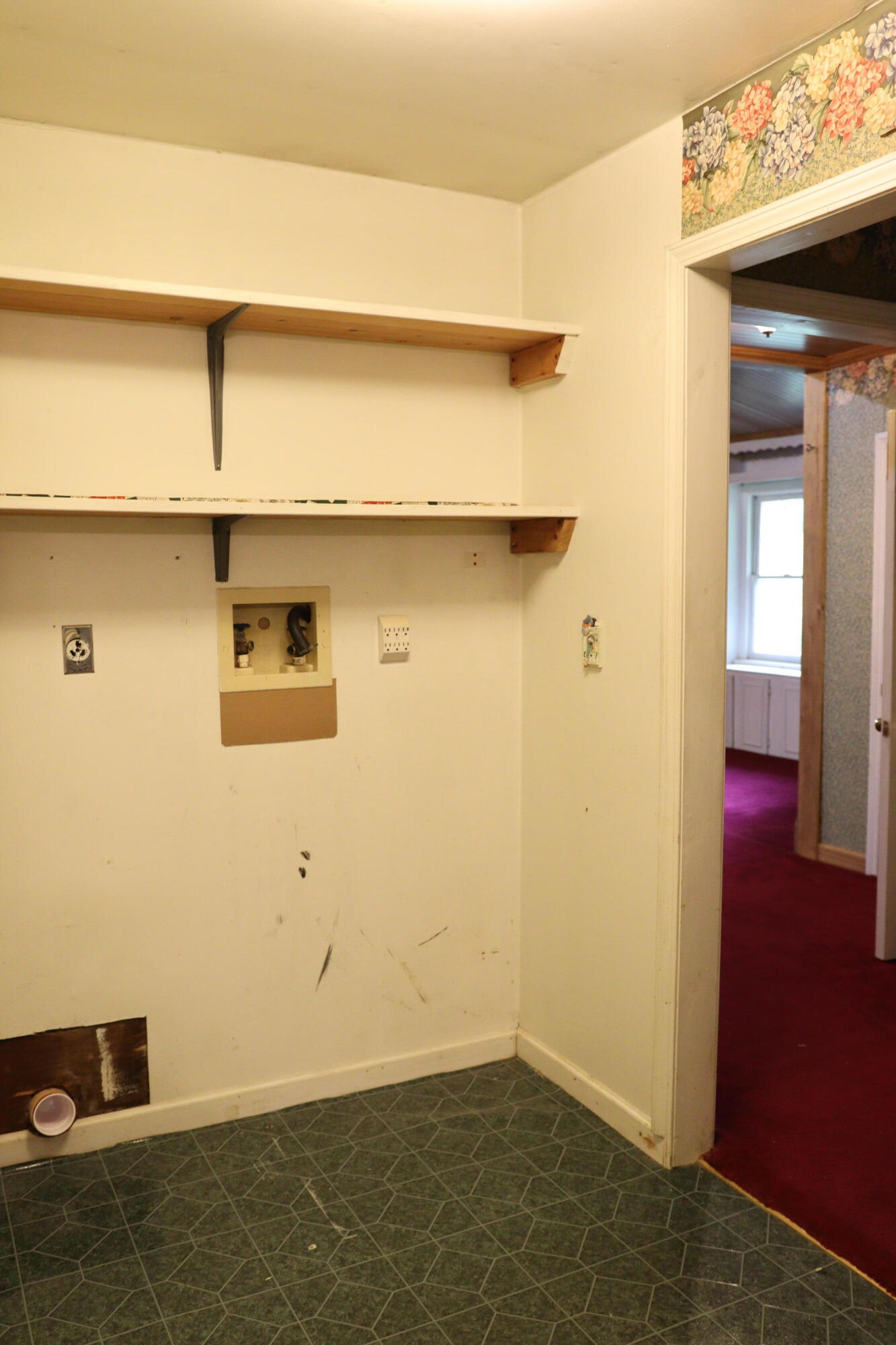 109 Mac Powers Road Unicoi, TN 37692 - Photo 26 of 38 IMG_1878
