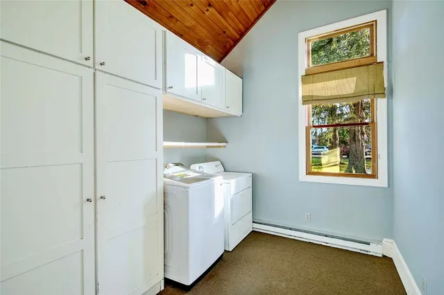 $3,500 | 18 Orchard Avenue, Barrington, RI 02806