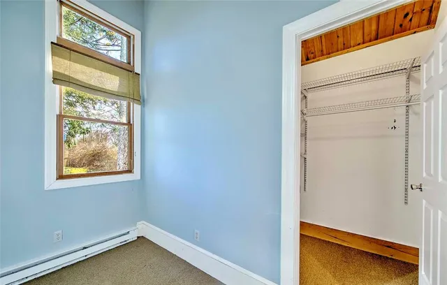 $3,500 | 18 Orchard Avenue, Barrington, RI 02806