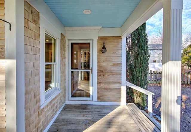 $3,500 | 18 Orchard Avenue, Barrington, RI 02806