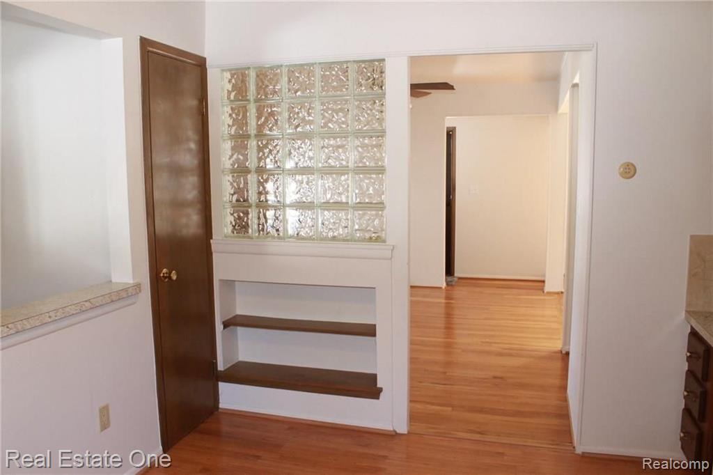 167 Booth Road Troy, MI 48085 - Photo 21 of 30
