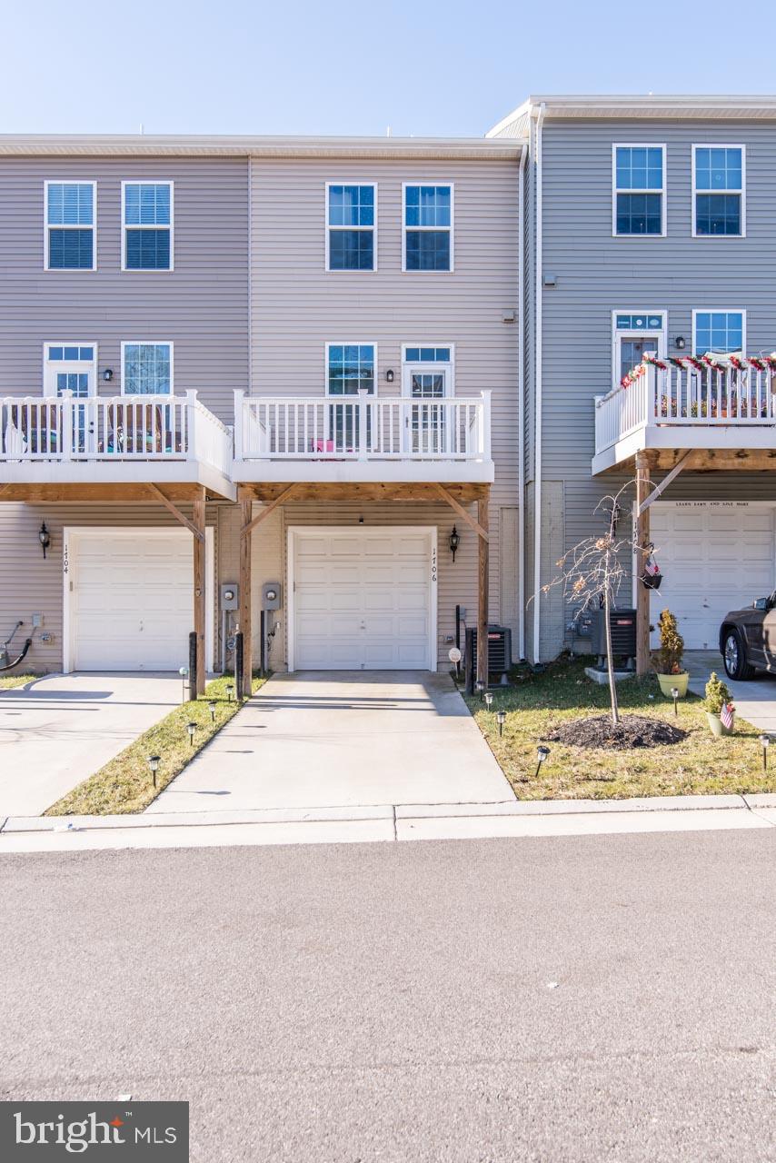 1706 Featherstone Road Woodbridge, VA 22191 - Photo 40 of 40 Gallery Image 40
