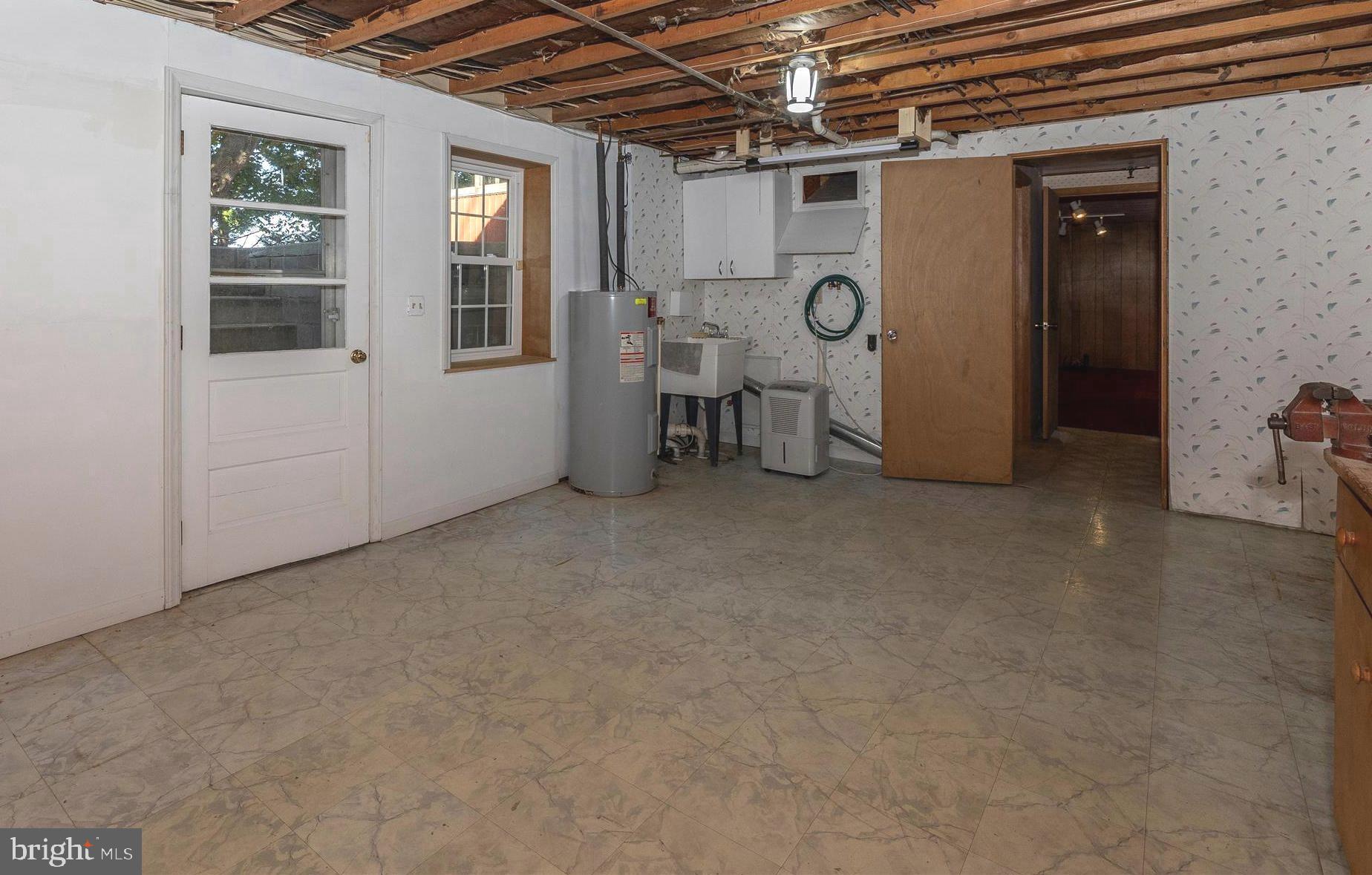 3300 Harney Road Taneytown, MD 21787 - Photo 32 of 37 a view of empty room with windows