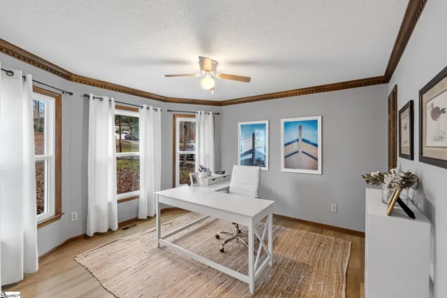 $398,500 | 1106 Willow Branch Drive, Simpsonville, SC 29680