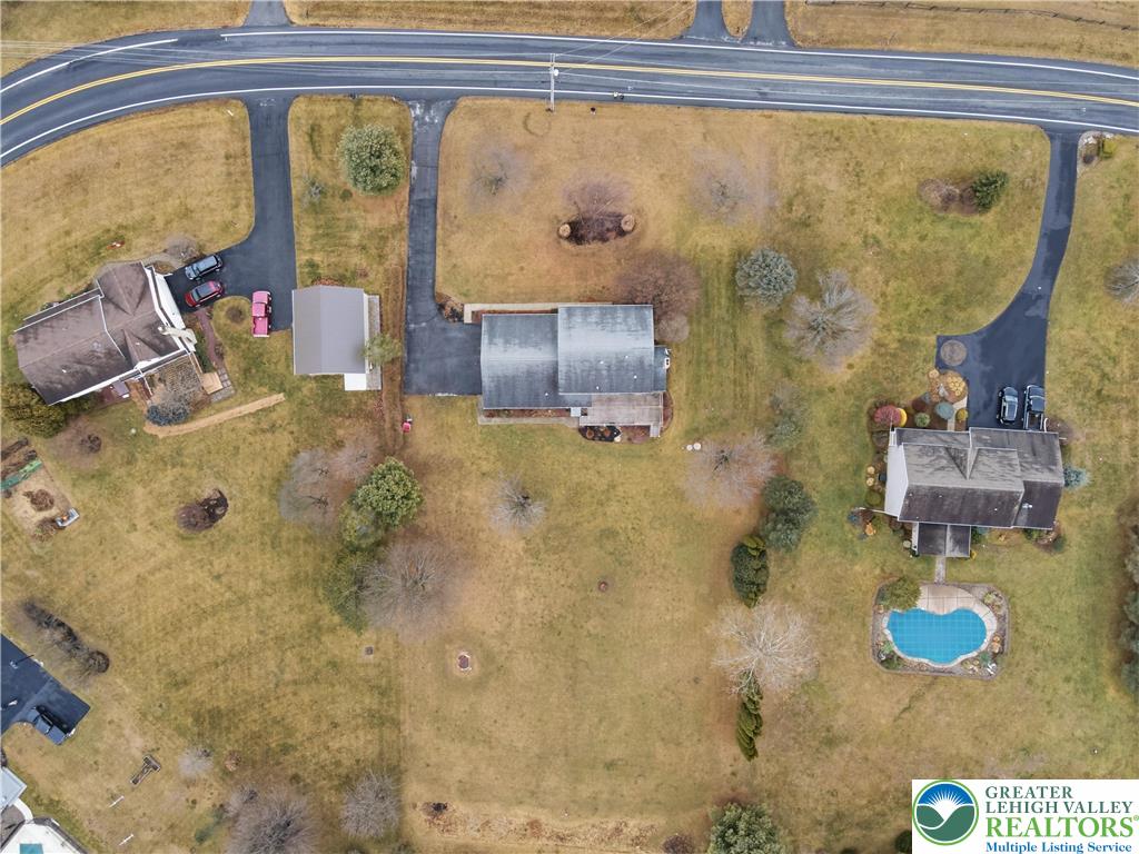 2160 Kecks Road Fogelsville, PA 18051 - Photo 14 of 58 a bathroom with a sink