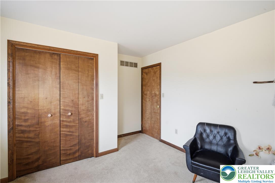 2160 Kecks Road Fogelsville, PA 18051 - Photo 50 of 58 a living room with furniture