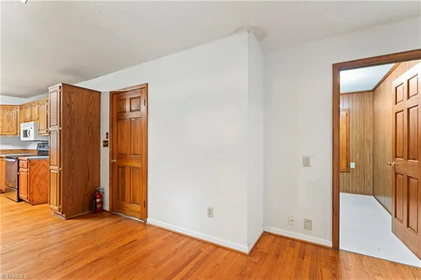$289,500 | 320 Forest Park Drive, Denton, NC 27239