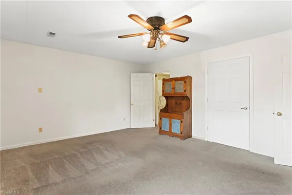 $289,500 | 320 Forest Park Drive, Denton, NC 27239