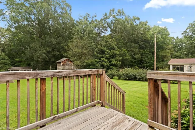 $309,900 | 320 Forest Park Drive, Denton, NC 27239