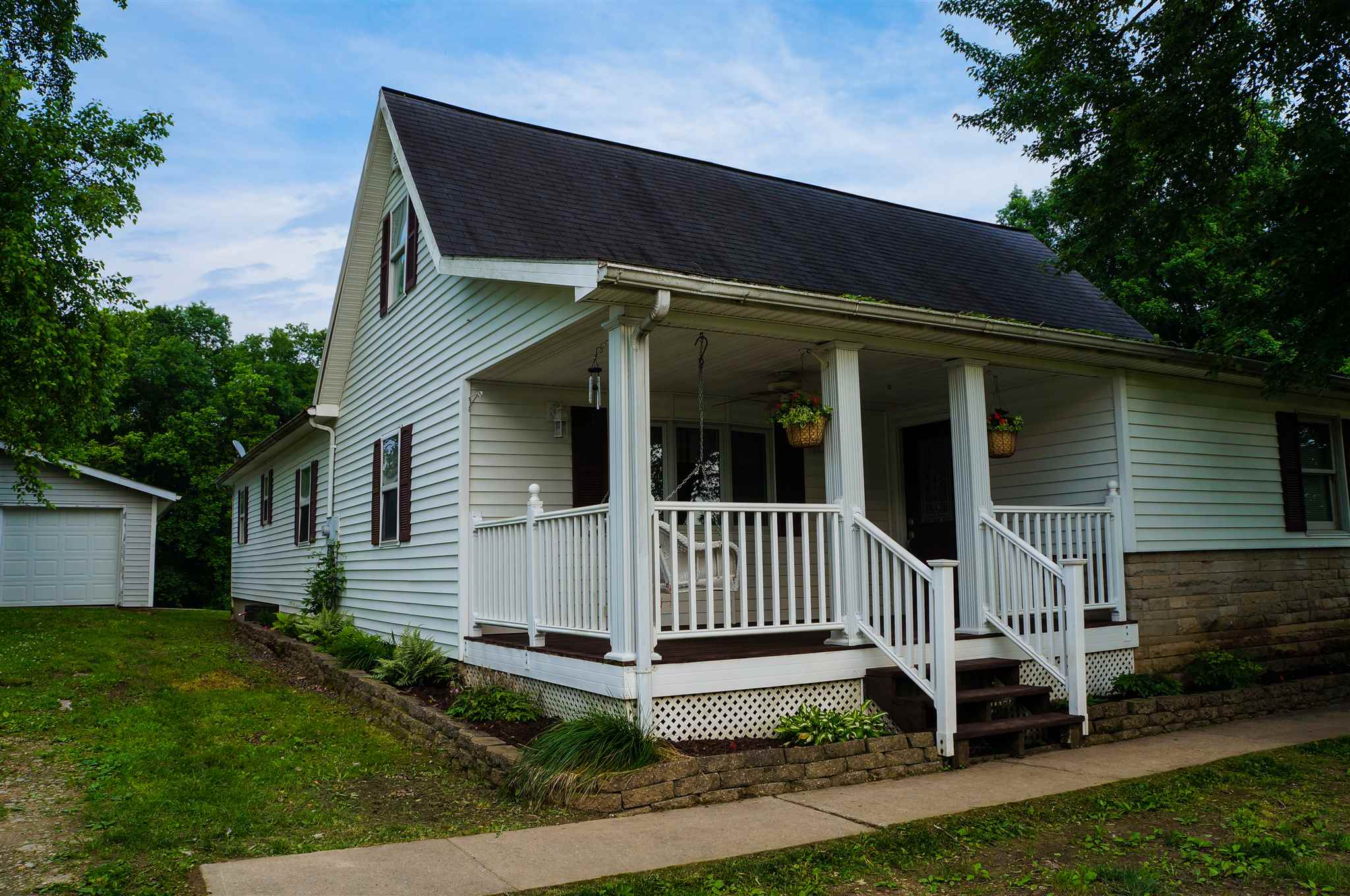 612 Peerless Road Bedford, IN 47421 - Photo 1 of 22