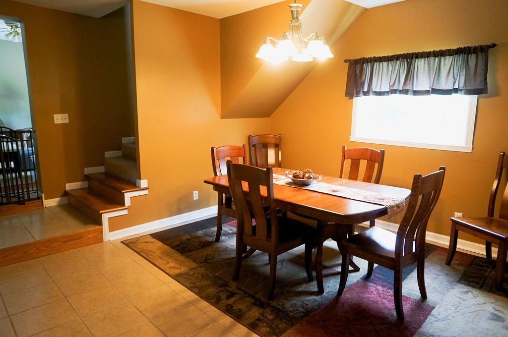 612 Peerless Road Bedford, IN 47421 - Photo 9 of 22