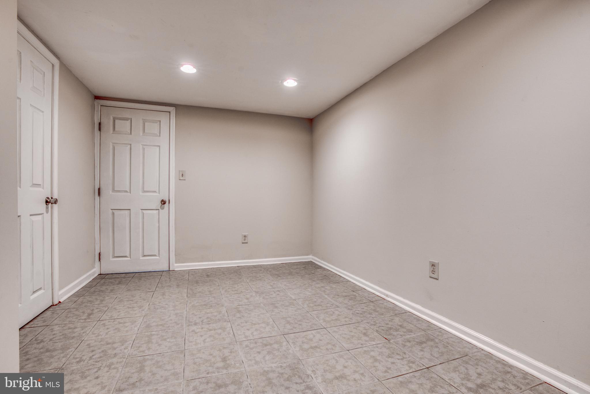 4512 Harcourt Road Baltimore, MD 21214 - Photo 46 of 56 Gallery Image 46