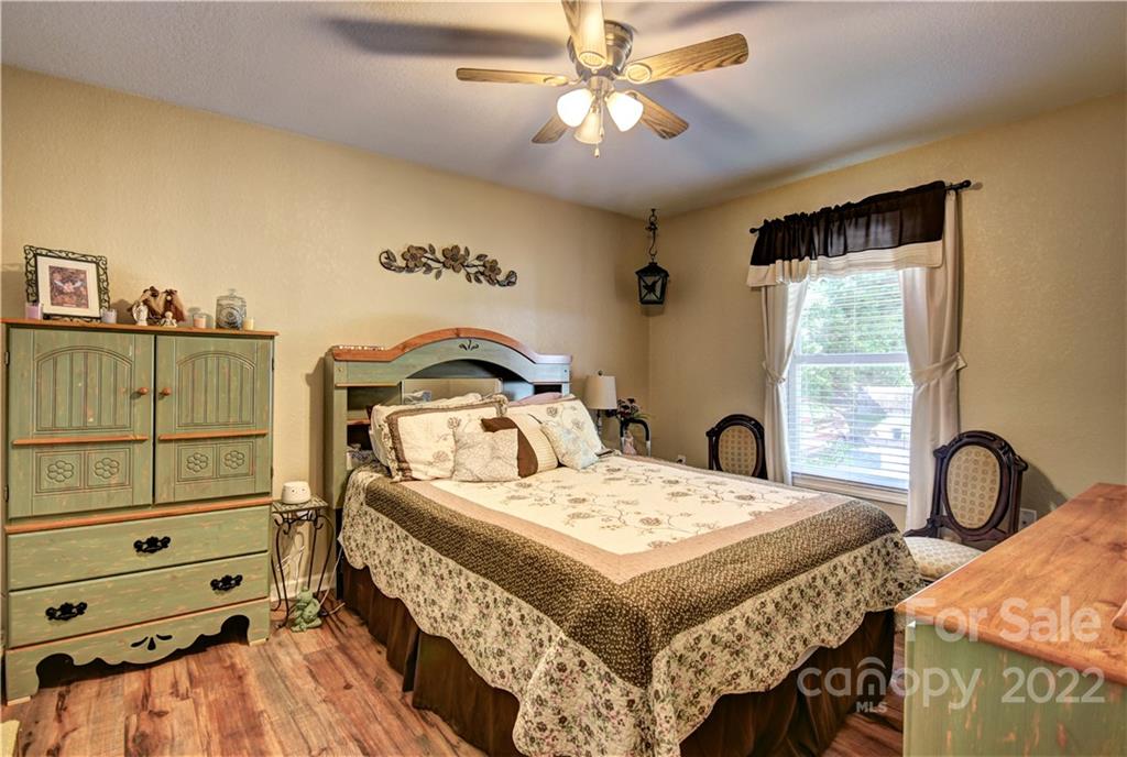 84 Broadview Road Waynesville, NC 28786 - Photo 26 of 35 Gallery Image 26