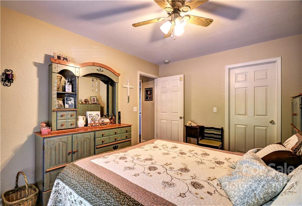 84 Broadview Road Waynesville, NC 28786 - Photo 27 of 35 Gallery Image 27