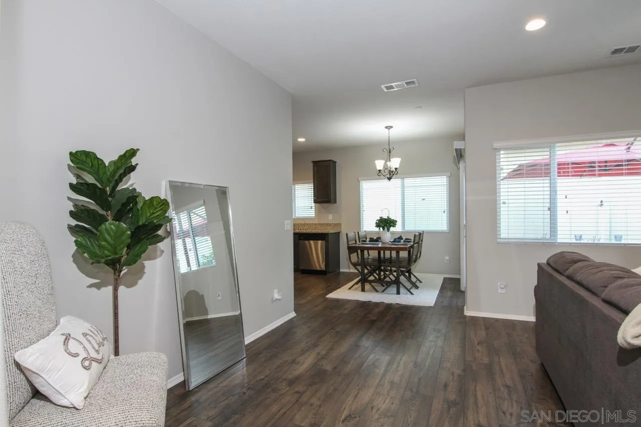 210 Oberlander Way Fallbrook, CA 92028 - Photo 14 of 48 Gallery Image 14