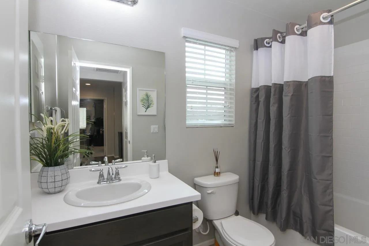 210 Oberlander Way Fallbrook, CA 92028 - Photo 27 of 48 Gallery Image 27