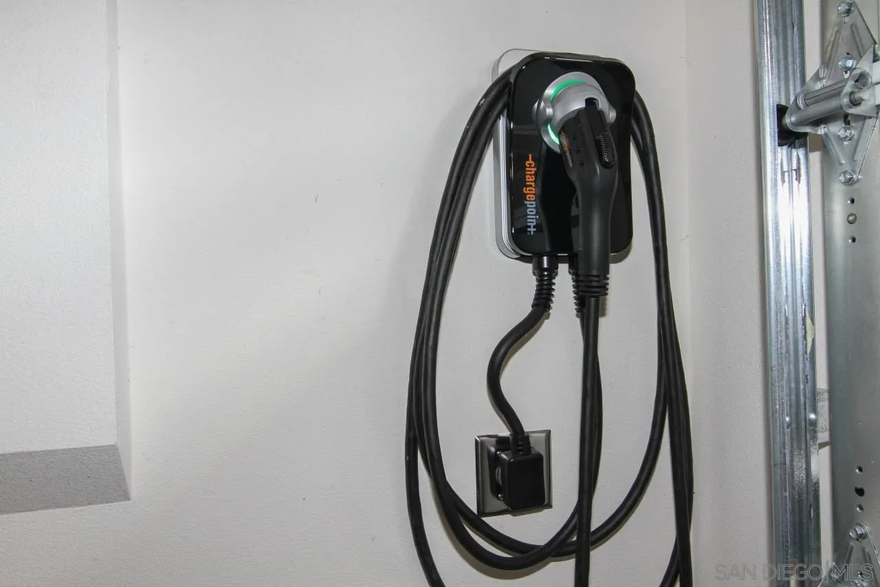 210 Oberlander Way Fallbrook, CA 92028 - Photo 34 of 48 Gallery Image 34