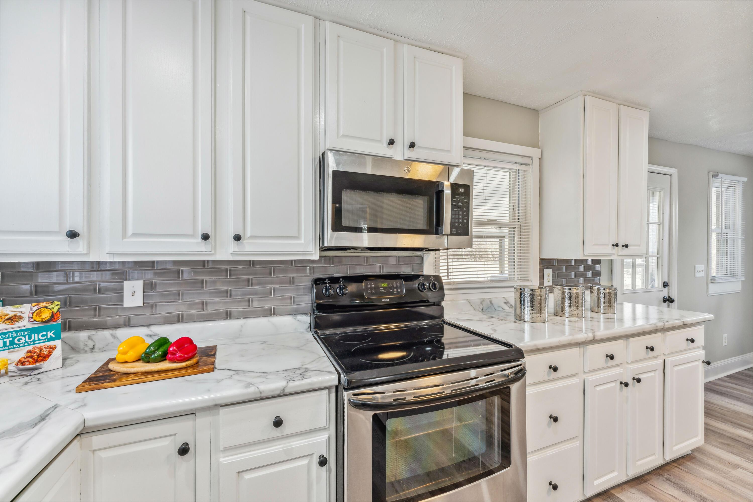 3733 Westerville Road Columbus, OH 43224 - Photo 22 of 25 7AE0F9F2-1C25-4BD9-90D4-C9AF3CC16D07