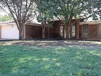$2,500 | 34 Highlife Circle, Abilene, TX 79606
