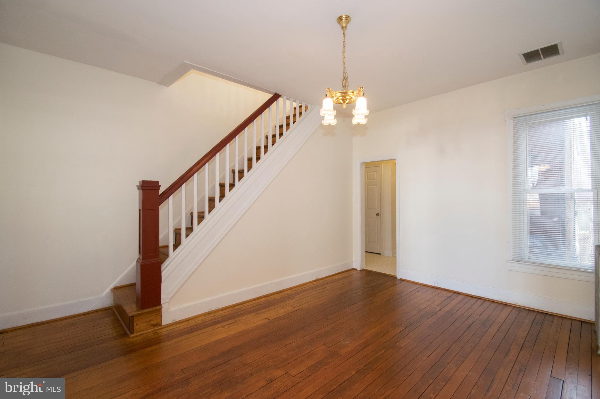 3415 Harford Road Baltimore, MD 21213 - Photo 7 of 29 Dining Room