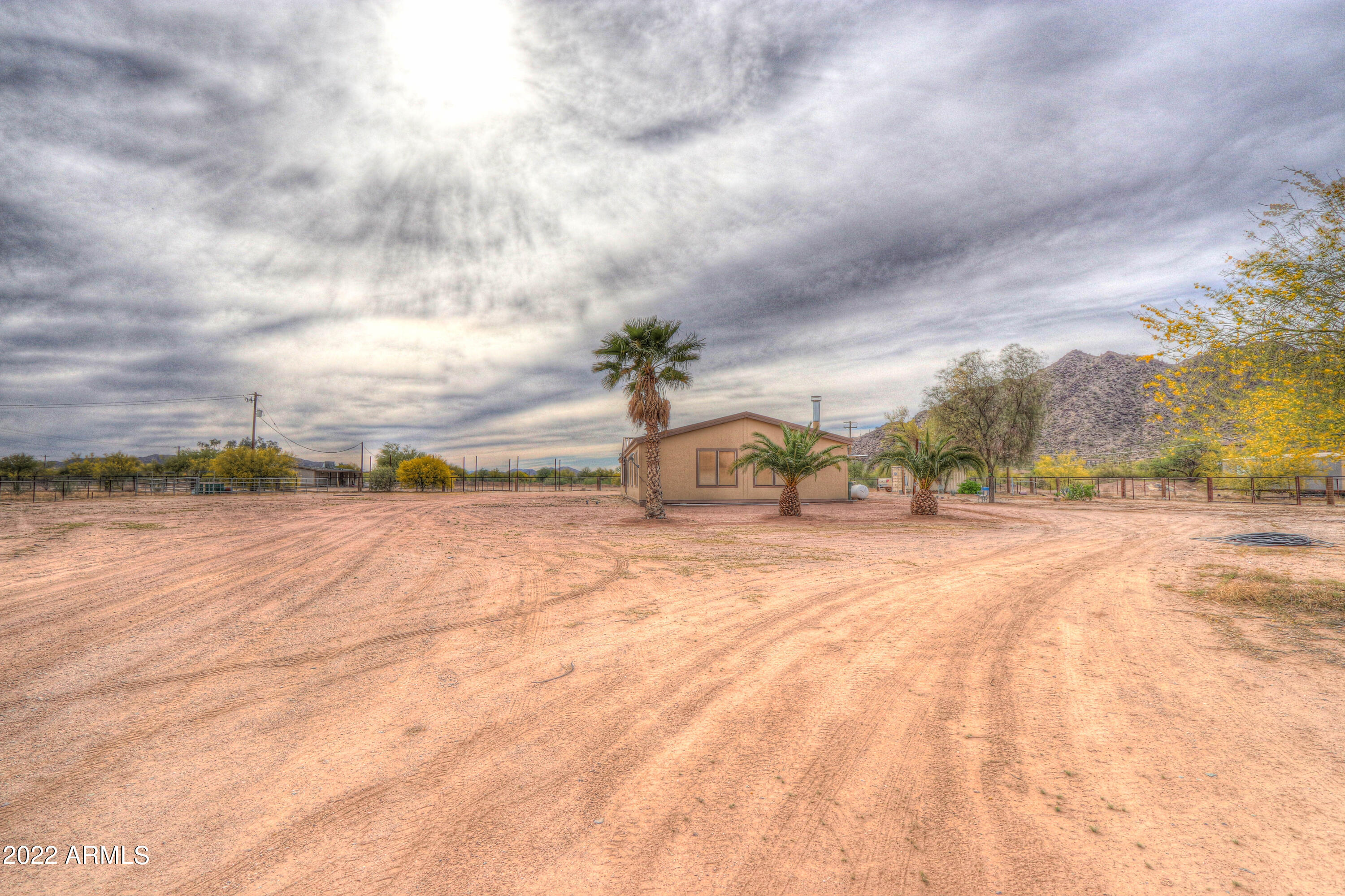 11800 North Johnson Road Maricopa, AZ 85139 - Photo 44 of 65 48