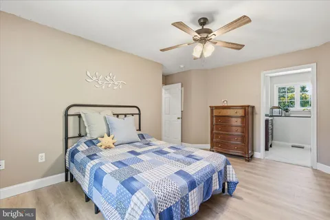 $539,000 | 4 Greenbriar Drive, Tuckerton, NJ 08087
