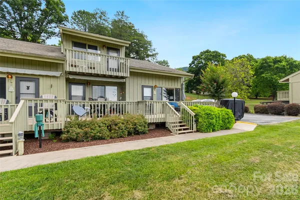 $299,000 | 135 Fox Run Boulevard, Unit 804, Lake Lure, NC 28746
