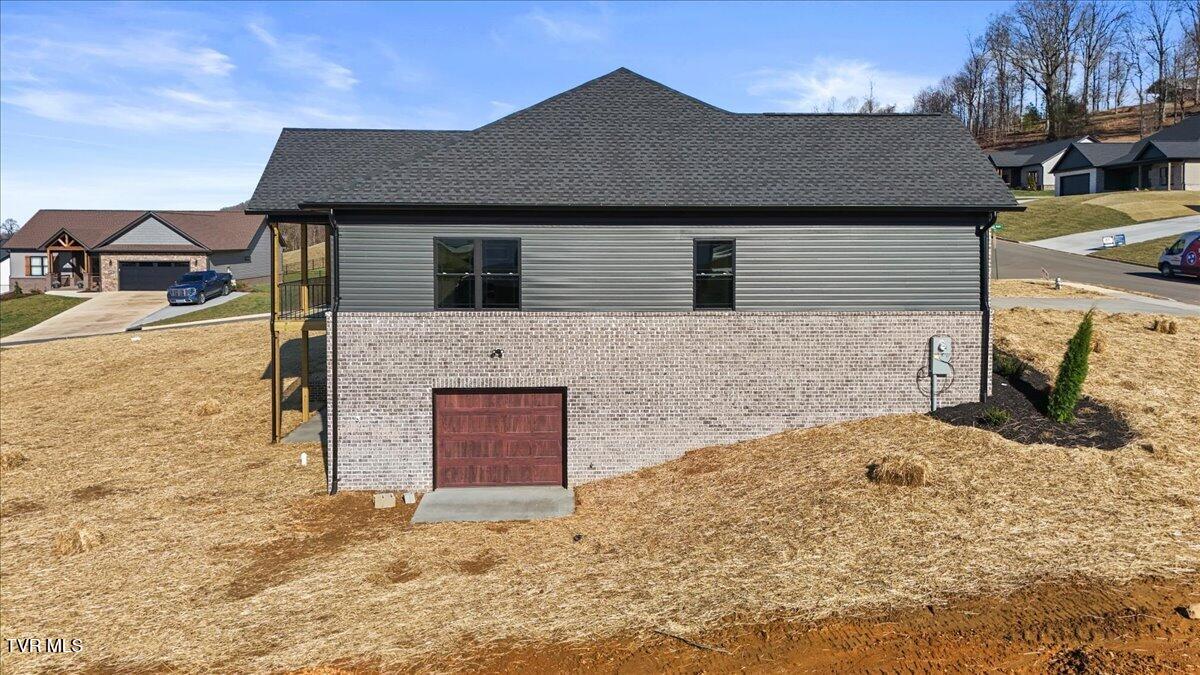 463 Middays Rest Jonesborough, TN 37659 - Photo 34 of 37 60-DJI_20260227153343_0431_D_1