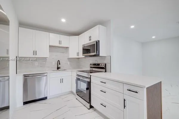 $3,500 | 1251 Northeast 41st Drive, Pompano Beach, FL 33064