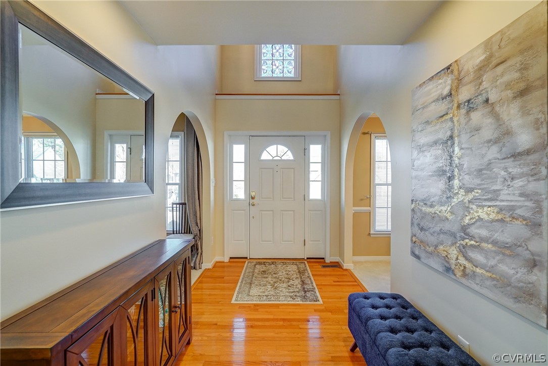 4349 Stately Oak Road North Chesterfield, VA 23234 - Photo 4 of 49 Gallery Image 4