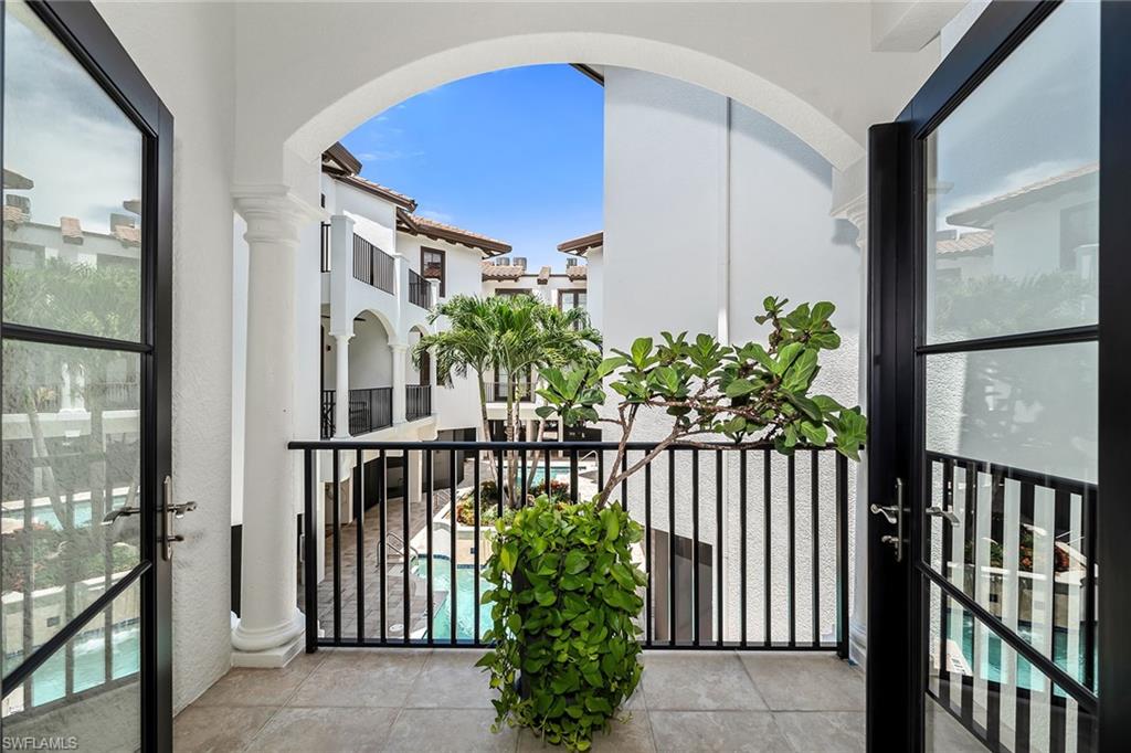 1004 7th Street South Naples, FL 34102 - Photo 2 of 14