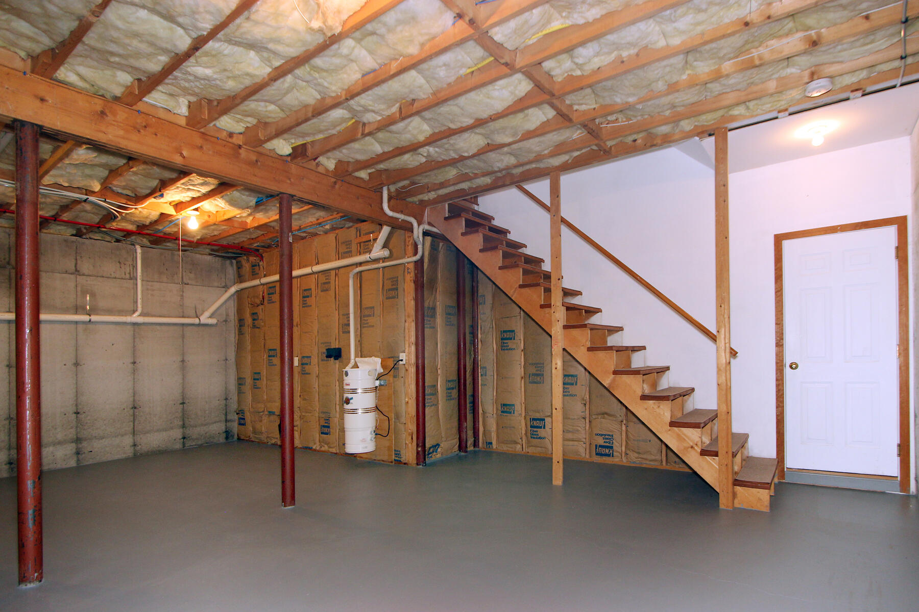 495 Aspinet Road Eastham, MA 02642 - Photo 28 of 47 a view of hallway with stairs
