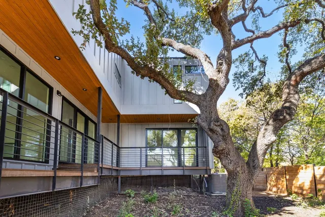 $9,995 | 1603 Chelsea Lane, Unit 1, Austin, TX 78704