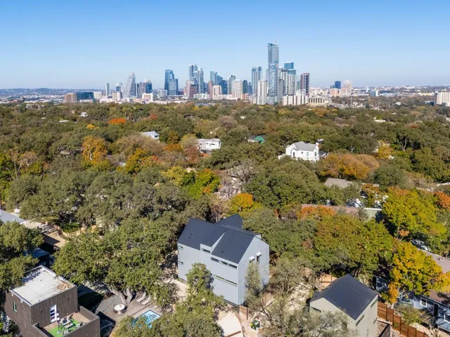 $9,995 | 1603 Chelsea Lane, Unit 1, Austin, TX 78704