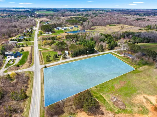 $185,000 | School Ln Green, Unit 1, Green Bay, WI 54313