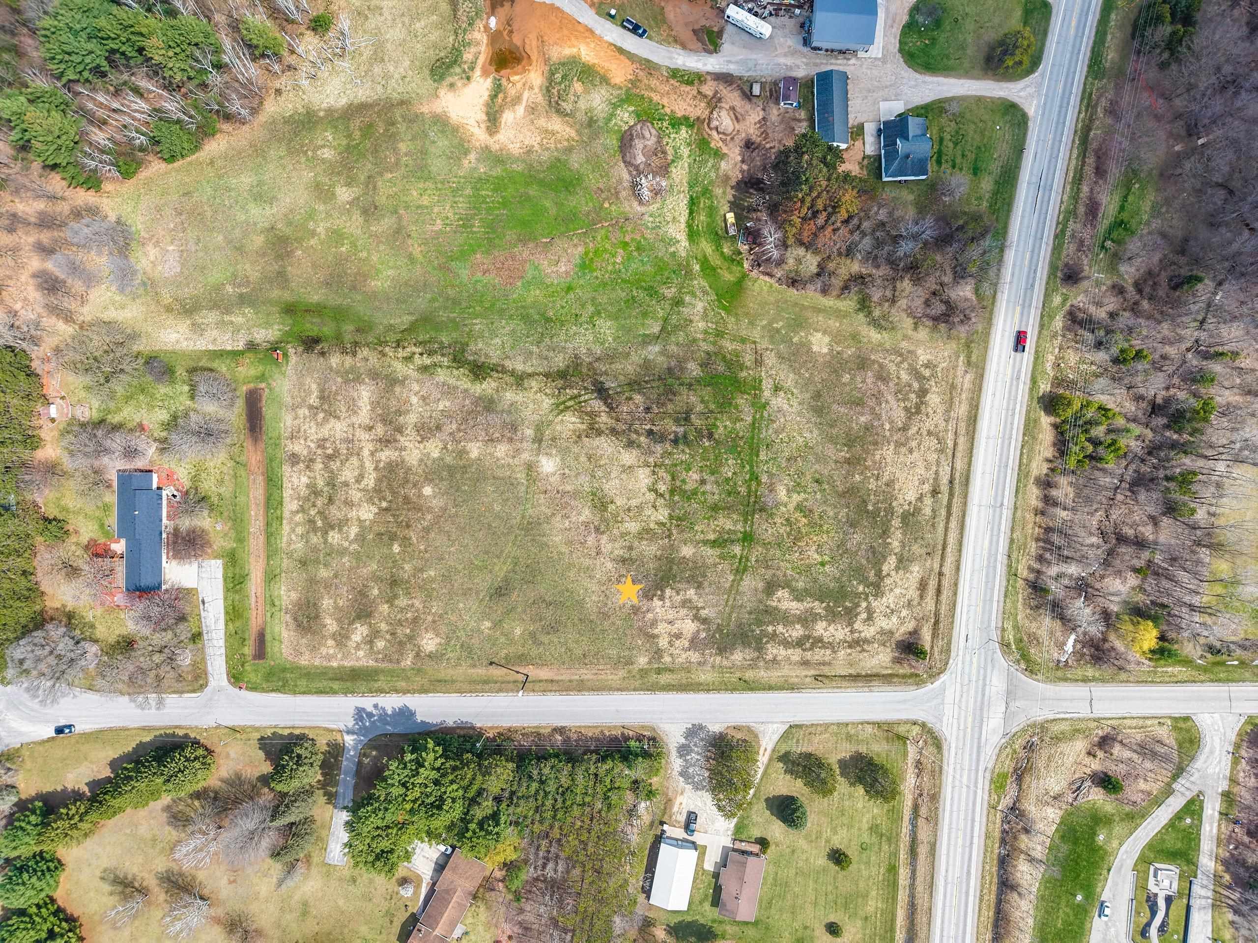 School Ln Green, Unit 1 Green Bay, WI 54313 - Photo 12 of 28