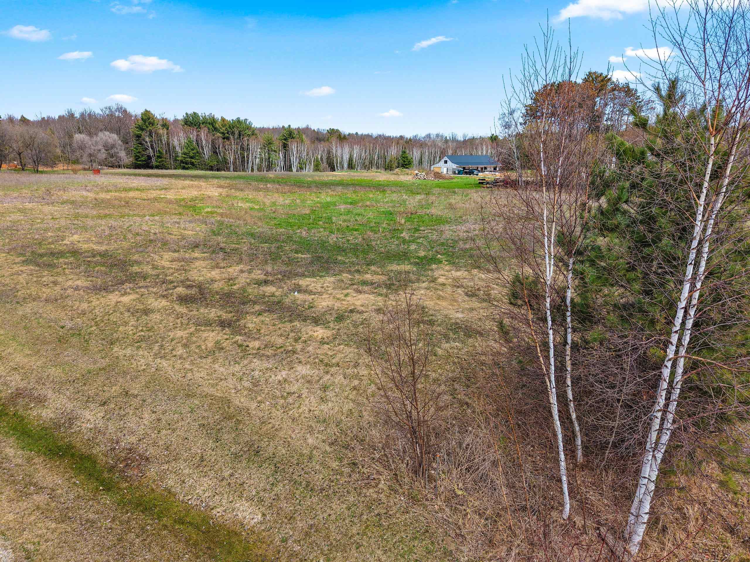 School Ln Green, Unit 1 Green Bay, WI 54313 - Photo 16 of 28