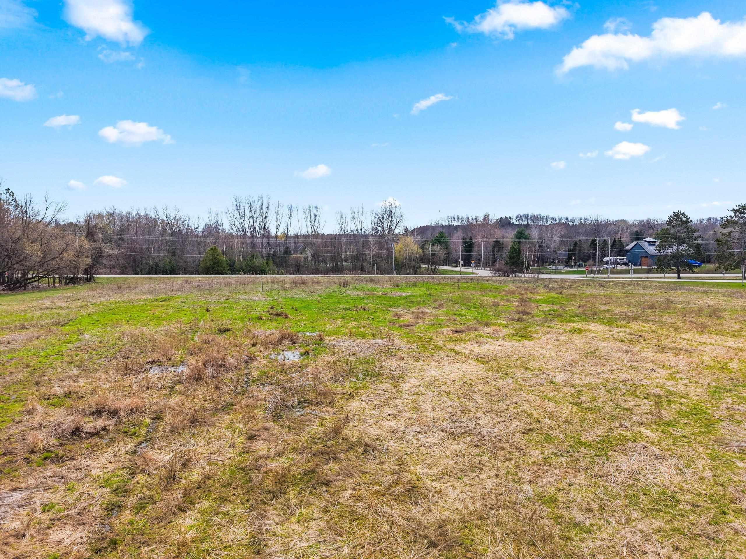School Ln Green, Unit 1 Green Bay, WI 54313 - Photo 20 of 28