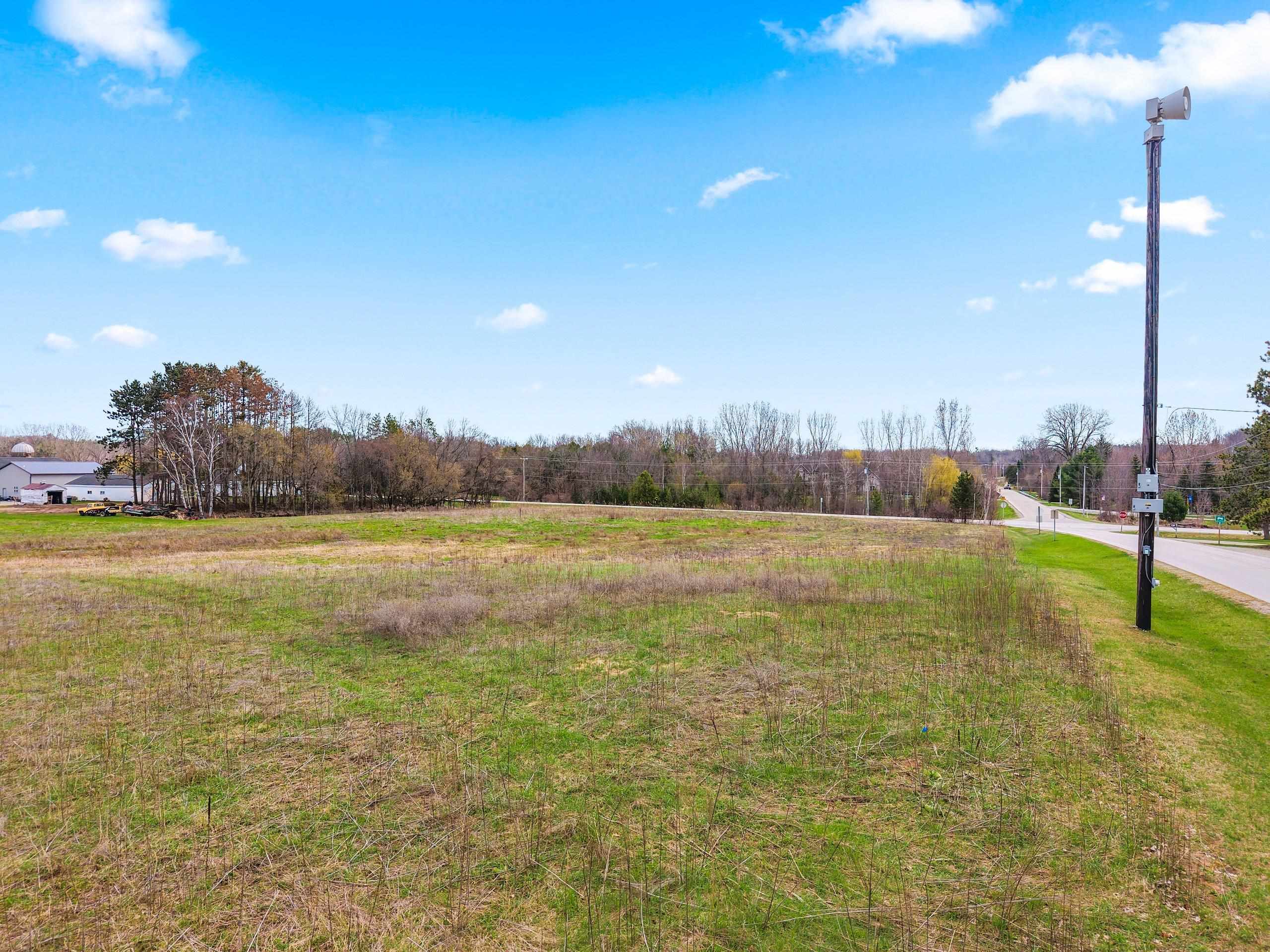 School Ln Green, Unit 1 Green Bay, WI 54313 - Photo 23 of 28
