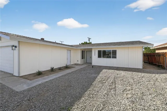$375,000 | 13895 Del Ray Lane, Desert Hot Springs, CA 92240