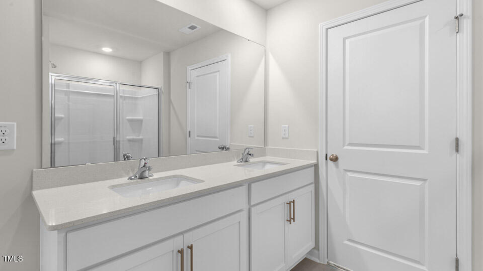 91 Westerly Way Lillington, NC 27546 - Photo 28 of 36 Bathroom