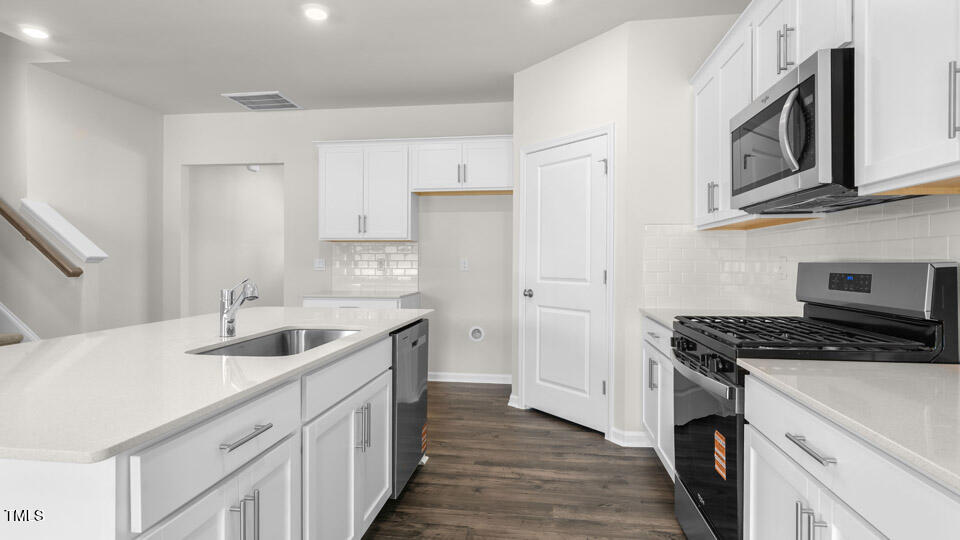 91 Westerly Way Lillington, NC 27546 - Photo 8 of 36 Kitchen