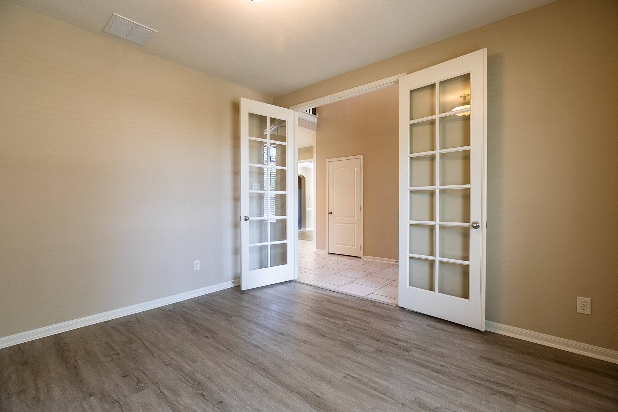 13210 Southern Orchard Lane Rosharon, TX 77583 - Photo 4 of 31