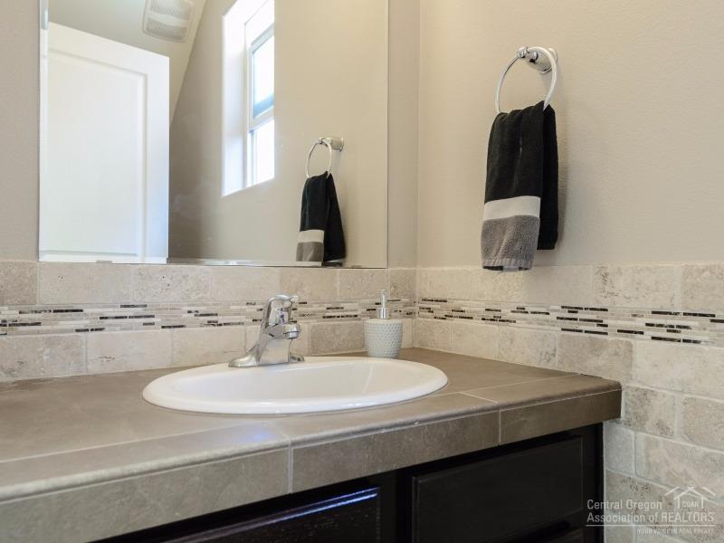 21206 Keyte Road Bend, OR 97701 - Photo 17 of 23 Additional Photo