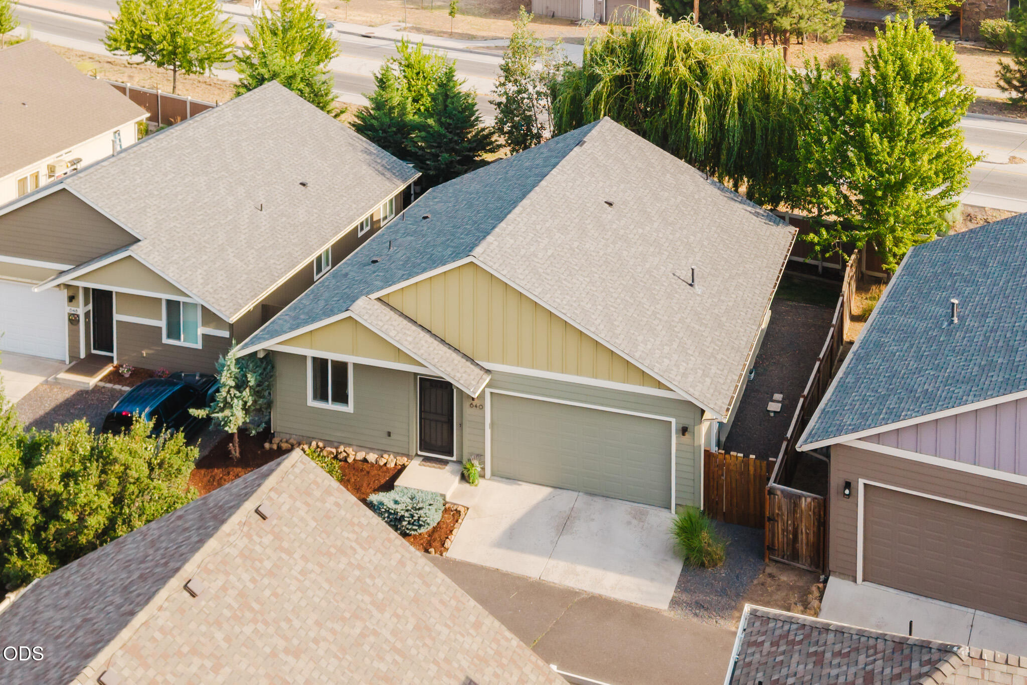 640 Southeast Reed Market Road Bend, OR 97702 - Photo 2 of 46 Gallery Image 2