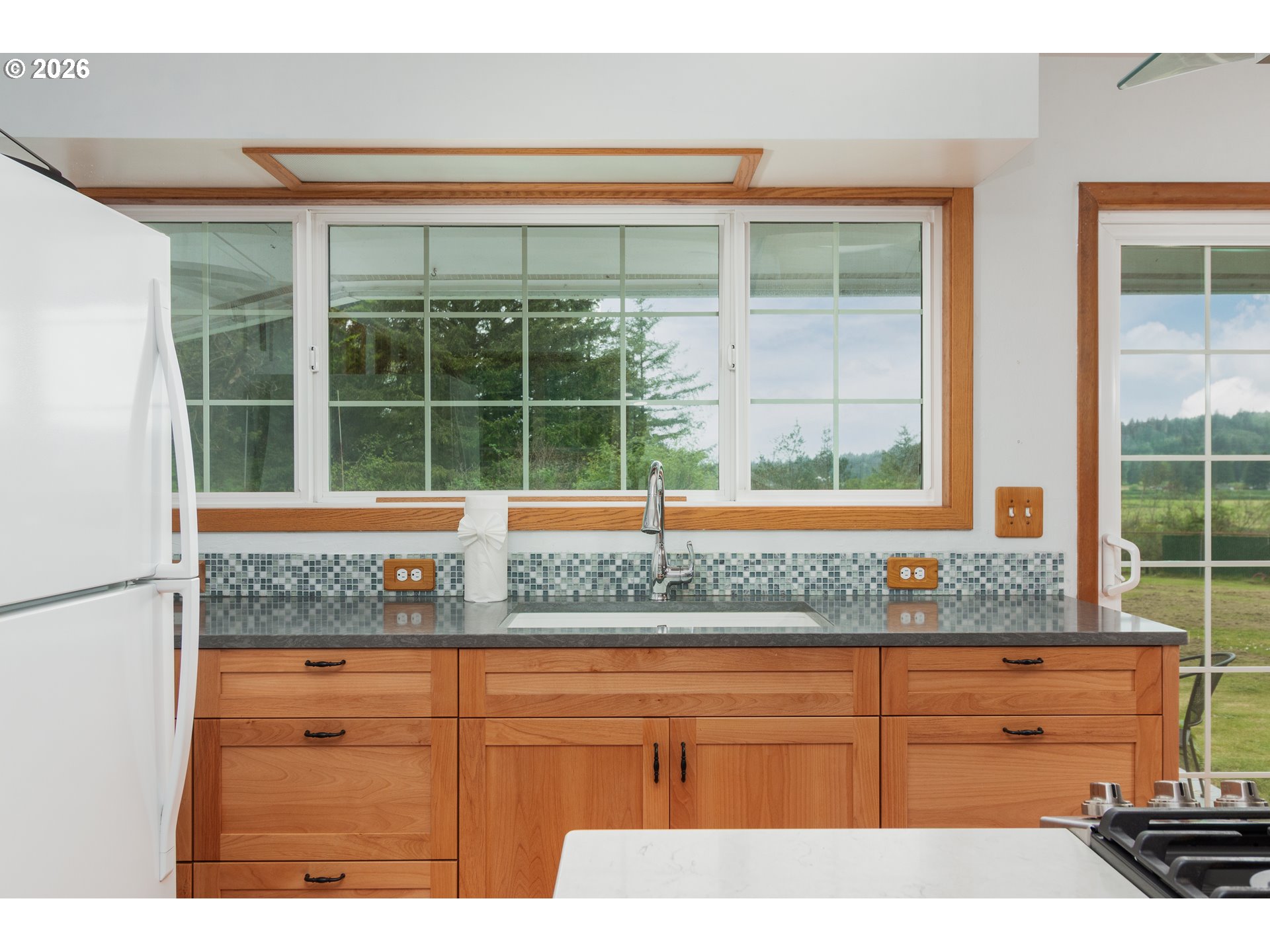 6550 Curl Road Tillamook, OR 97141 - Photo 11 of 48