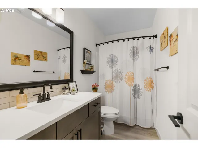 $549,000 | 5021 Cedar View Drive, Springfield, OR 97478