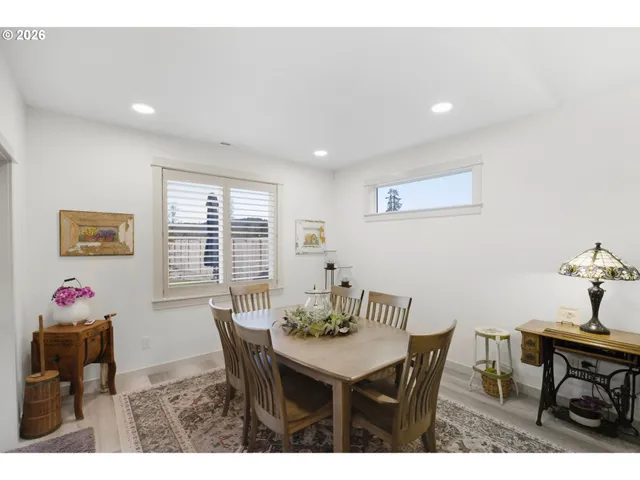 $549,000 | 5021 Cedar View Drive, Springfield, OR 97478